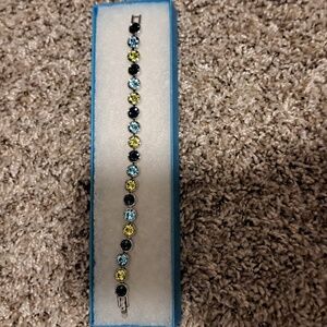 Touchstone Crystal bracelet- EUC- worn handful of times